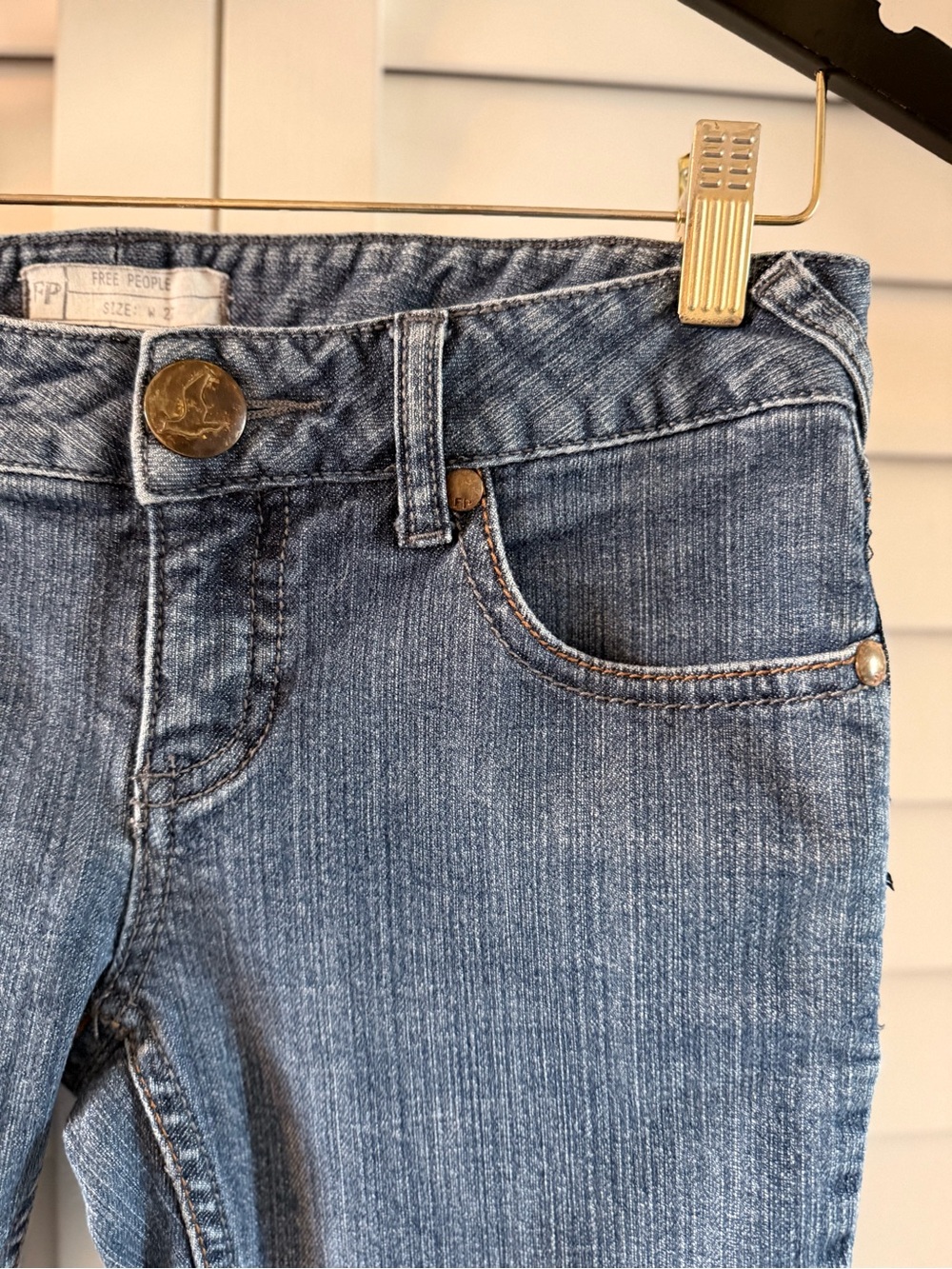 Free People Women’s Skinny Jeans With Ankle Zipper Size 27 - Picture 6 of 11